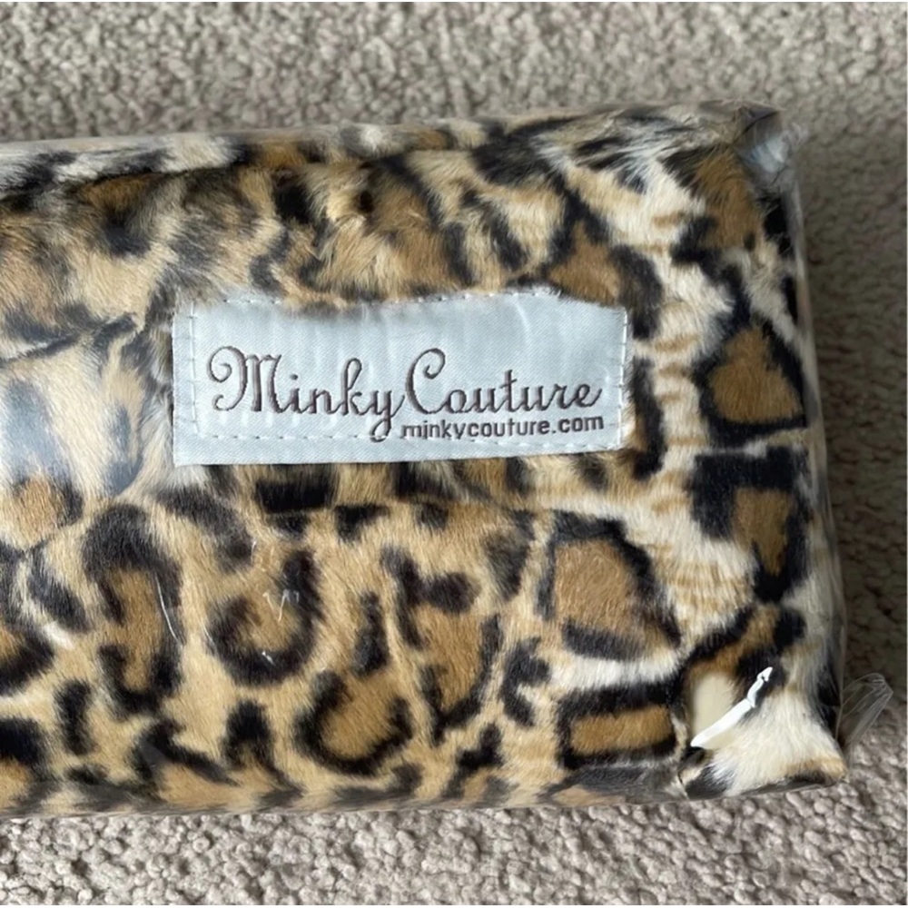 Minky Couture Scarf Leo gold cheetah 🐆 print leopard wild cat OS